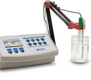Medidor de pH/mV de mesa HI3220